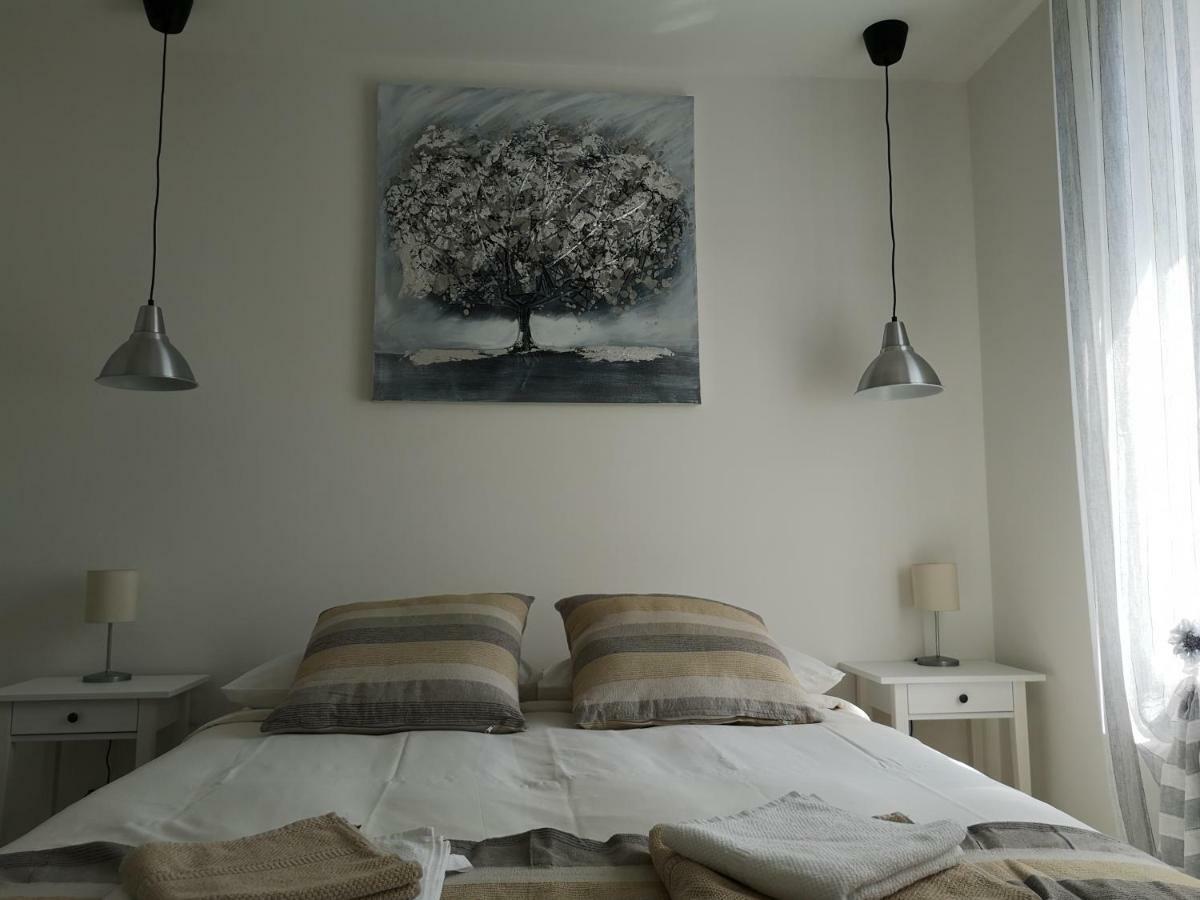 Julia Affittacamere Trieste Luaran gambar