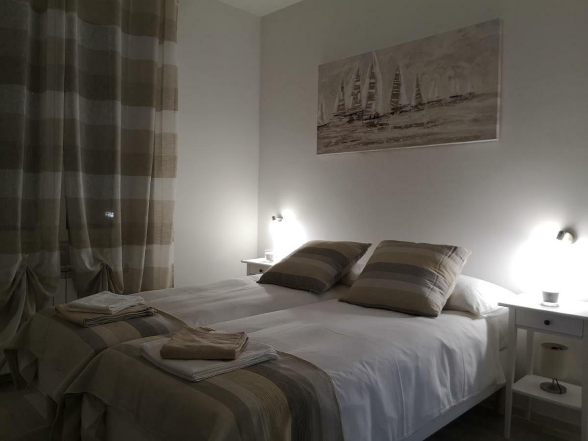 Julia Affittacamere Trieste Luaran gambar